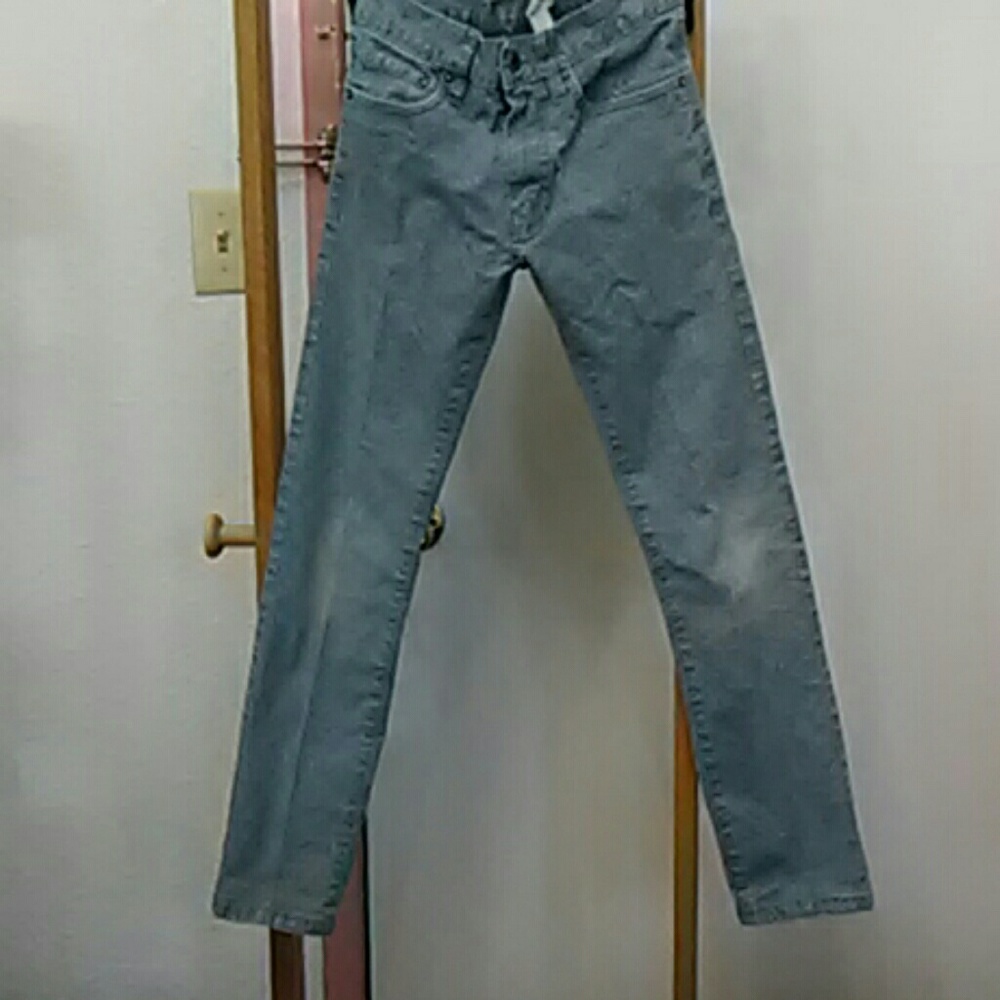 Levi's 510 26 x 26 Super Skinny jeans-Some damage
